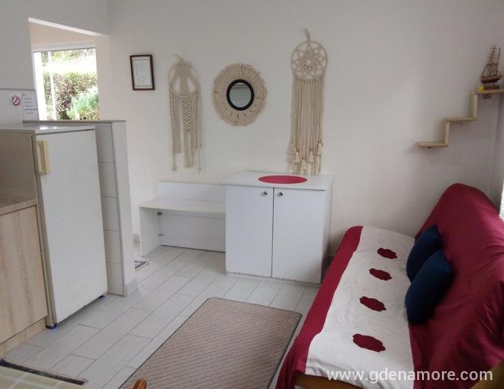 Apartman 1 - Kuhinja i trpezarija